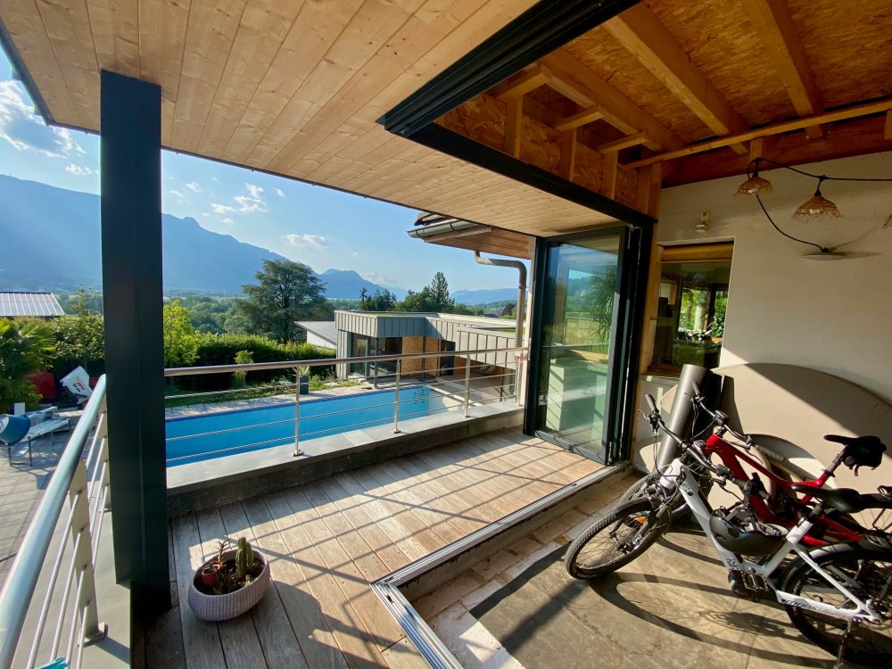 Extensions complète de terrasses dans une sublime maison à Voglans (73) avec une vue époustouflante !
