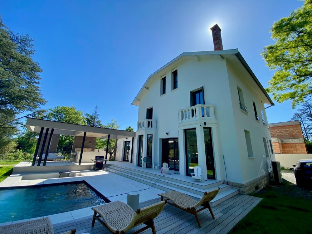 Remplacement de l'ensemble des menuiseries d'une sublime maison bourgeoise près de Lyon à Ecully (69) 